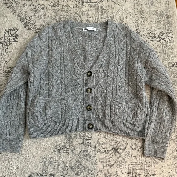 Cropped Cardigan Cable Knit Cardigan Zara Zara Sweaters Zara Cable